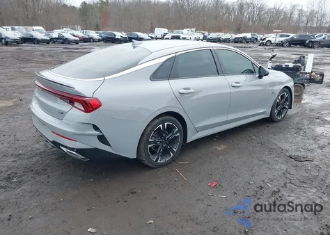 2022 Kia K5 Gt-Line z USA, uszkodzony, nr VIN 5XXG64J22NG143753